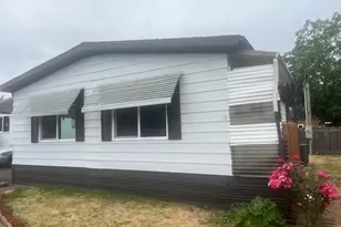 16901 SE Division St, Portland, OR 97236 - Photo 1