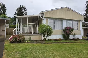 1307 S Water St, Silverton, OR 97381 - Photo 1