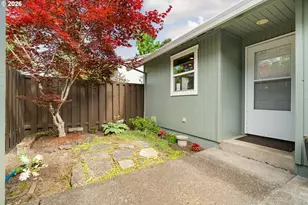 3097 SE Bluebird Dr, Hillsboro, OR 97123 - Photo 1