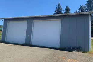 347 Myrtle St, Sutherlin, OR 97479 - Photo 1