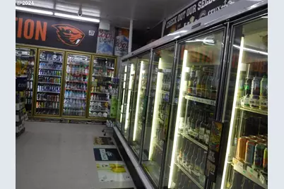 2709 NE 7th Ave, Portland, OR 97212 - Photo 1