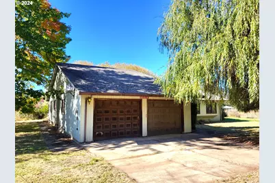 11830 SW Gopher Valley Rd, Sheridan, OR 97378 - Photo 1