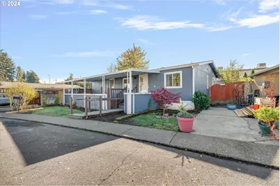 570 N 10th Ave #10, Cornelius, OR 97113 - Photo 1