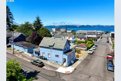 486 Commercial St, Astoria, OR 97103 - Photo 1