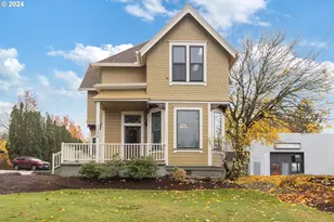 1304 E Powell Blvd, Gresham, OR 97030 - Photo 1