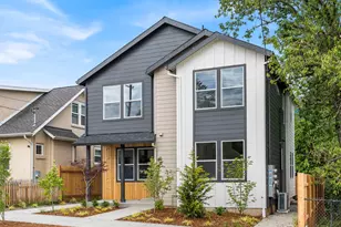 827 NE 92nd Ave, Portland, OR 97220 - Photo 1