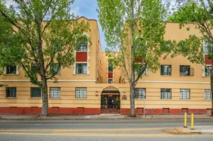 2829 SE Belmont St, Portland, OR 97214 - Photo 1