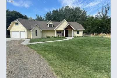 855 W Hensel Rd, Hermiston, OR 97838 - Photo 1