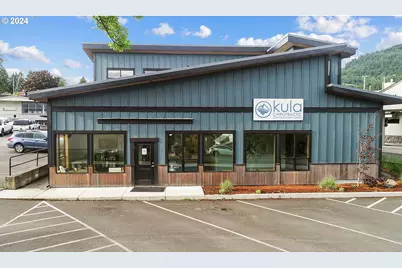 320 E Jewett Blvd, White Salmon, WA 98672 - Photo 1