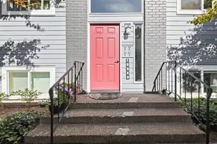 10940 SW Meadowbrook Dr, Tigard, OR 97224 - Photo 1