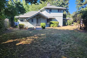 2887 E St, Washougal, WA 98671 - Photo 1
