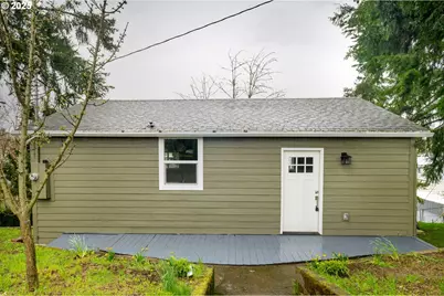 139 SE Hankel St, Dallas, OR 97338 - Photo 1