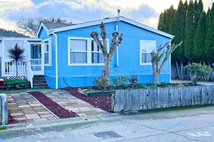 550 S State St, Sutherlin, OR 97479 - Photo 1