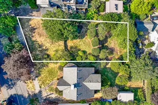 7202 S Corbett Ave, Portland, OR 97219 - Photo 1