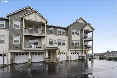 17168 SW Snowdale St #403, Beaverton, OR 97007 - Photo 1