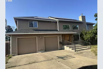 191 Camino Francisco Ave, Roseburg, OR 97471 - Photo 1