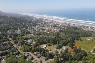 900 N Juniper St, Rockaway Beach, OR 97136 - Photo 1