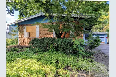 7939 SE Ogden St, Portland, OR 97206 - Photo 1