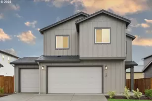 1124 SE 33rd St, Battle Ground, WA 98604 - Photo 1