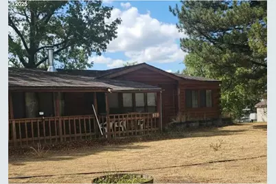 130 SE Thirteenth St, Irrigon, OR 97844 - Photo 1
