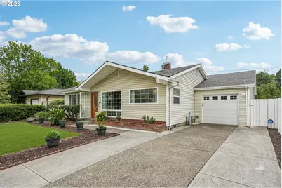 7918 SE Lincoln St, Portland, OR 97215 - Photo 1