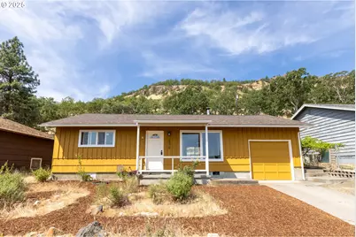 3316 W 13th St, The Dalles, OR 97058 - Photo 1