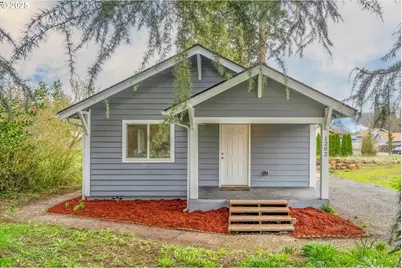 1202 N Pacific Ave, Kelso, WA 98626 - Photo 1