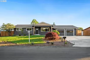 221 NW 80th St, Vancouver, WA 98665 - Photo 1