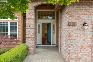 4541 NW Tamoshanter Way, Portland, OR 97229 - Photo 1