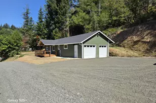 430 W 19th St, Coquille, OR 97423 - Photo 1