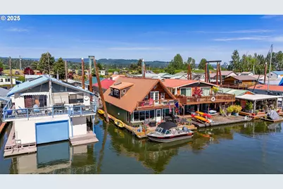 50350 Cowens Rd #33, Scappoose, OR 97056 - Photo 1