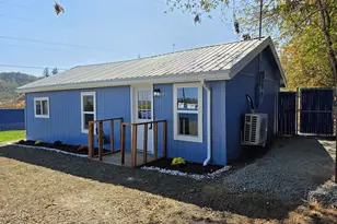 510 Boyer Rd, Riddle, OR 97469 - Photo 1