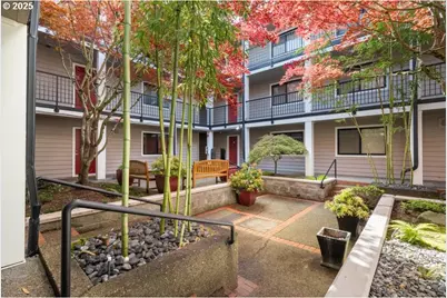 6600 SE Division St #304, Portland, OR 97206 - Photo 1