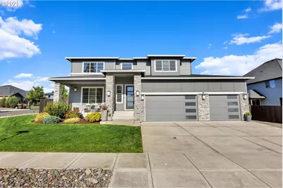 2625 NE 8th Ave, Battle Ground, WA 98604 - Photo 1