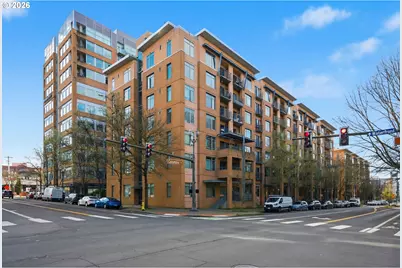 701 Columbia St #501, Vancouver, WA 98660 - Photo 1