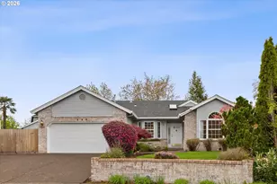 345 NE Milne Ct, Hillsboro, OR 97124 - Photo 1