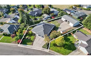 1085 Deer Run Ln, Woodburn, OR 97071 - Photo 1