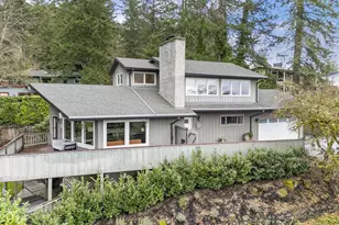 4323 SW Twombly Ave, Portland, OR 97239 - Photo 1