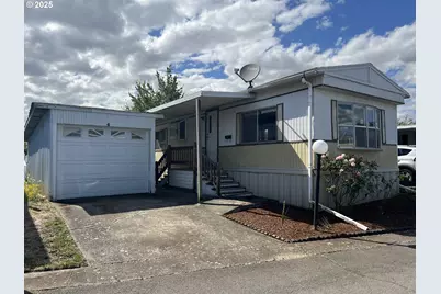612 N Cascade Dr, Woodburn, OR 97071 - Photo 1