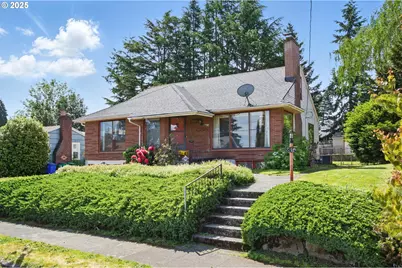 4514 NE Campaign St, Portland, OR 97218 - Photo 1