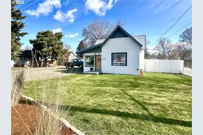 237 Bridge St, Baker City, OR 97814 - Photo 1