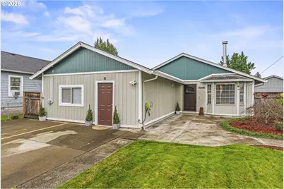 1102 S 11th Ave, Kelso, WA 98626 - Photo 1