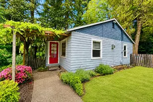 701 NE 117th St, Vancouver, WA 98685 - Photo 1