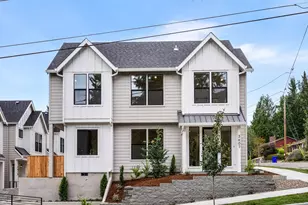 3607 SW Logan St, Portland, OR 97219 - Photo 1