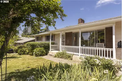 6935 SE Cavalier St, Milwaukie, OR 97267 - Photo 1