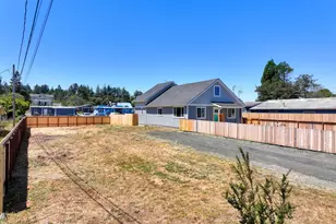 0 Everett St, North Bend, OR 97459 - Photo 1