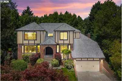 4105 Woodhill Ct, Lake Oswego, OR 97035 - Photo 1