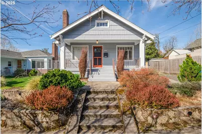 2423 SE Woodward St, Portland, OR 97202 - Photo 1