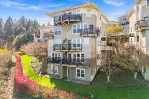 310 NW Uptown Terrace, Portland, OR 97210 - Photo 1