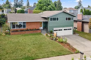 2240 NW 7th Pl, Gresham, OR 97030 - Photo 1